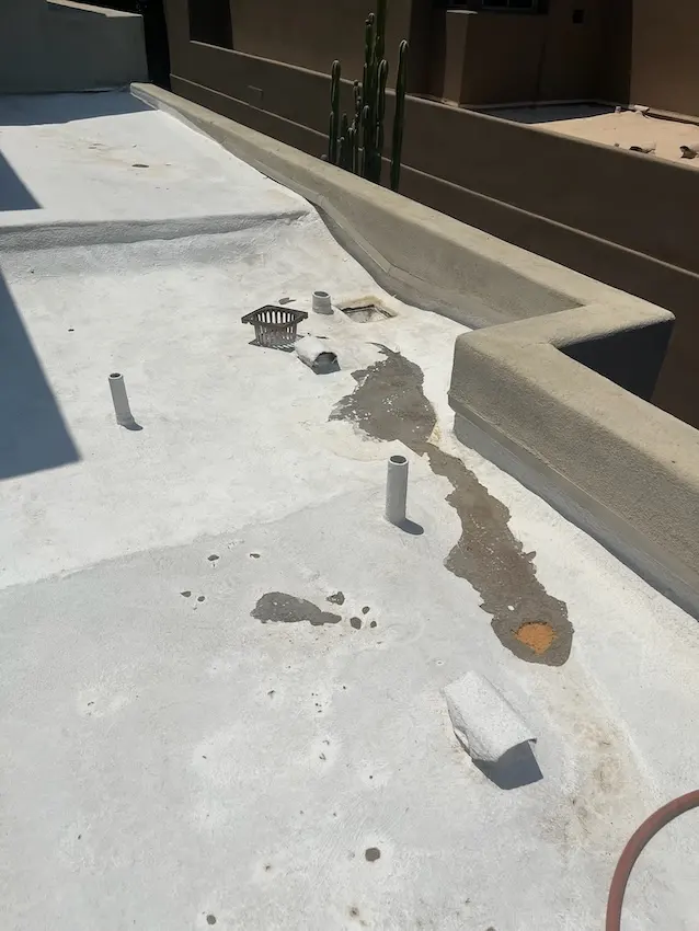 arizona flat roof company applying elastomeric coating